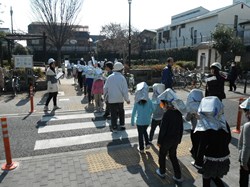 「お・か・し・も」を守って行動します