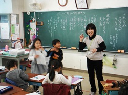 6校時にカルタの言葉を考えていきました
