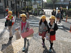 久し振りの登校は、皆うれしそうです