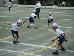 タグをとられないように素早く動いて宝を運ぶよ