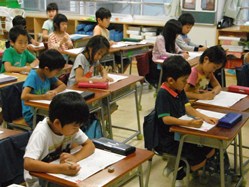 どの子も集中して頑張っています