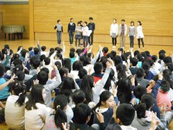 3択クイズで全校が楽しく学びました