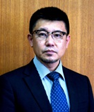 文京区立茗台中学校 校長 石出　勉