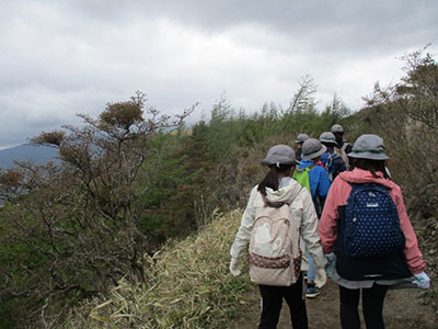 八ヶ岳移動教室　１日目（５年生）